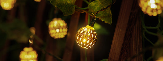 Illuminate Your Outdoor Space with Solar Crystal Globe String Lights, 8 Modes, Memory Function