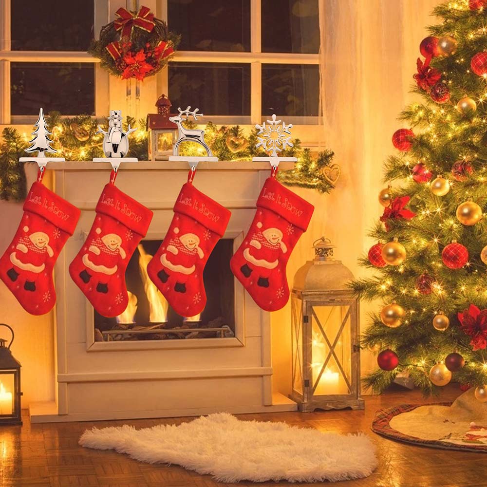 1 x 4 Pack / Reindeer & Snowflake & Snowman & Pine Tree