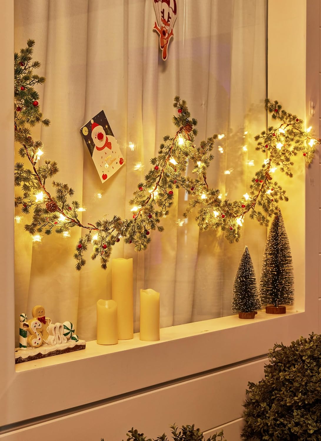 Christmas Garland with Lights, Battery Operated, 6 Ft 20 LED Lighted Pine Leaves Garland, 2 Pack